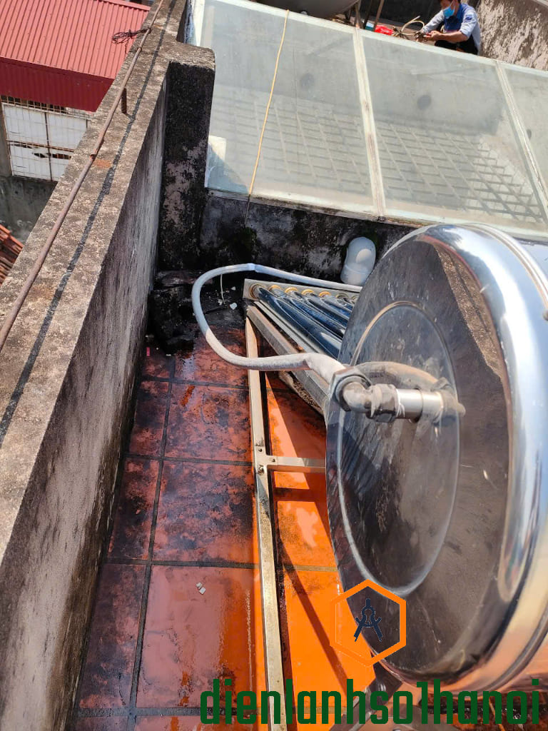 Chẩn đoán chính xác tình trạng bình bảo ôn thái dương năng bị thủng là bước quan trọng 