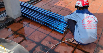 Quy Trình Thay Ống Thái Dương Năng Đúng Kỹ Thuật Từ Chuyên Gia